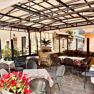  Apartment Le Quattro Stagioni Lakeview Italien